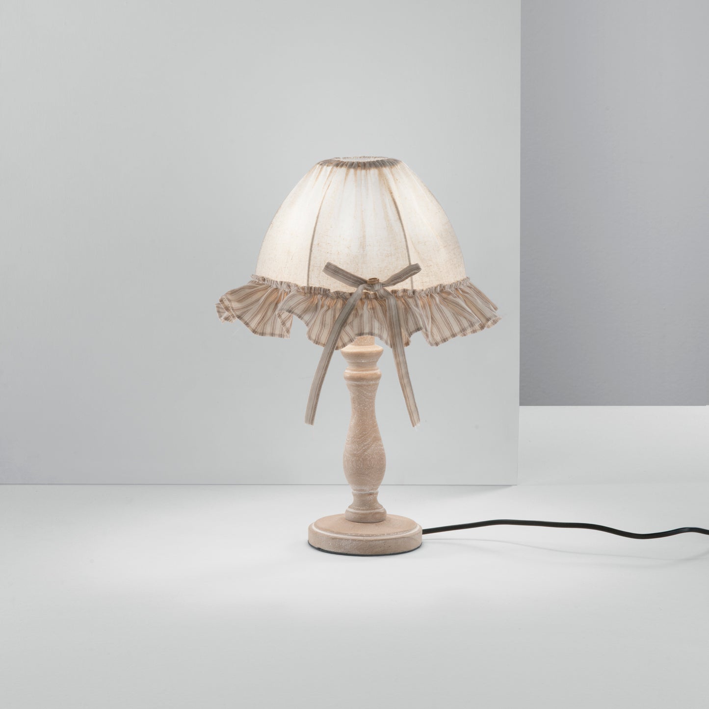 Lampada da tavolo CHERRY in legno con paralume in cotone