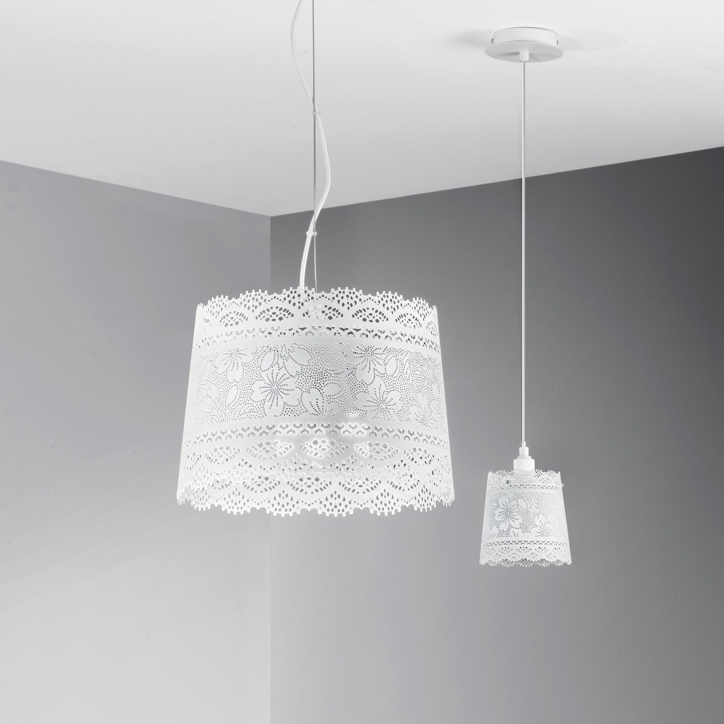Sospensione CLUNY in metallo bianco opaco 14 cm.
