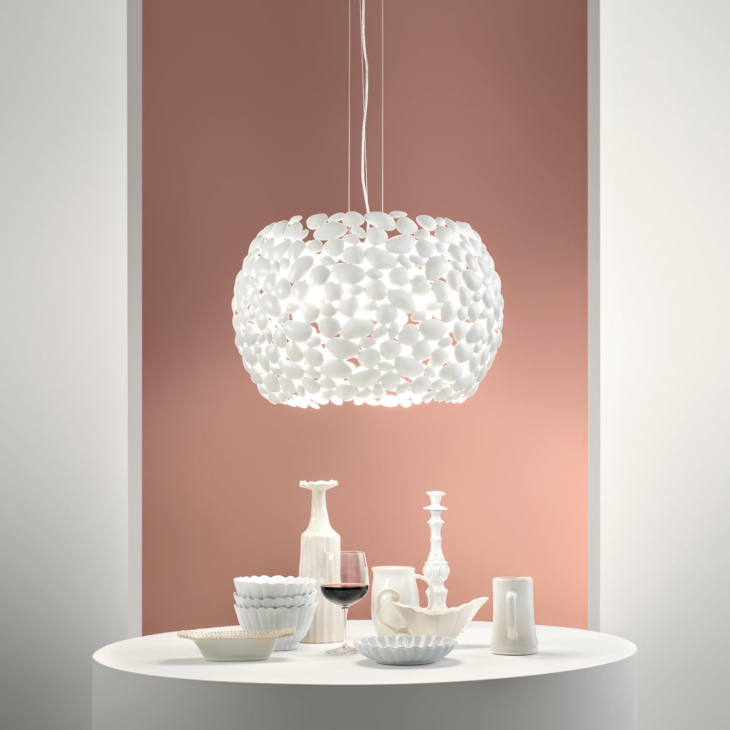 Lampadario a sospensione DIONISO in metallo bianco 65cm.