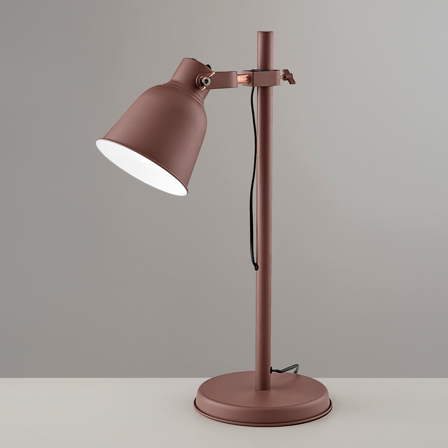 Lampada da tavolo LEGEND in metallo bronzo con finiture rame