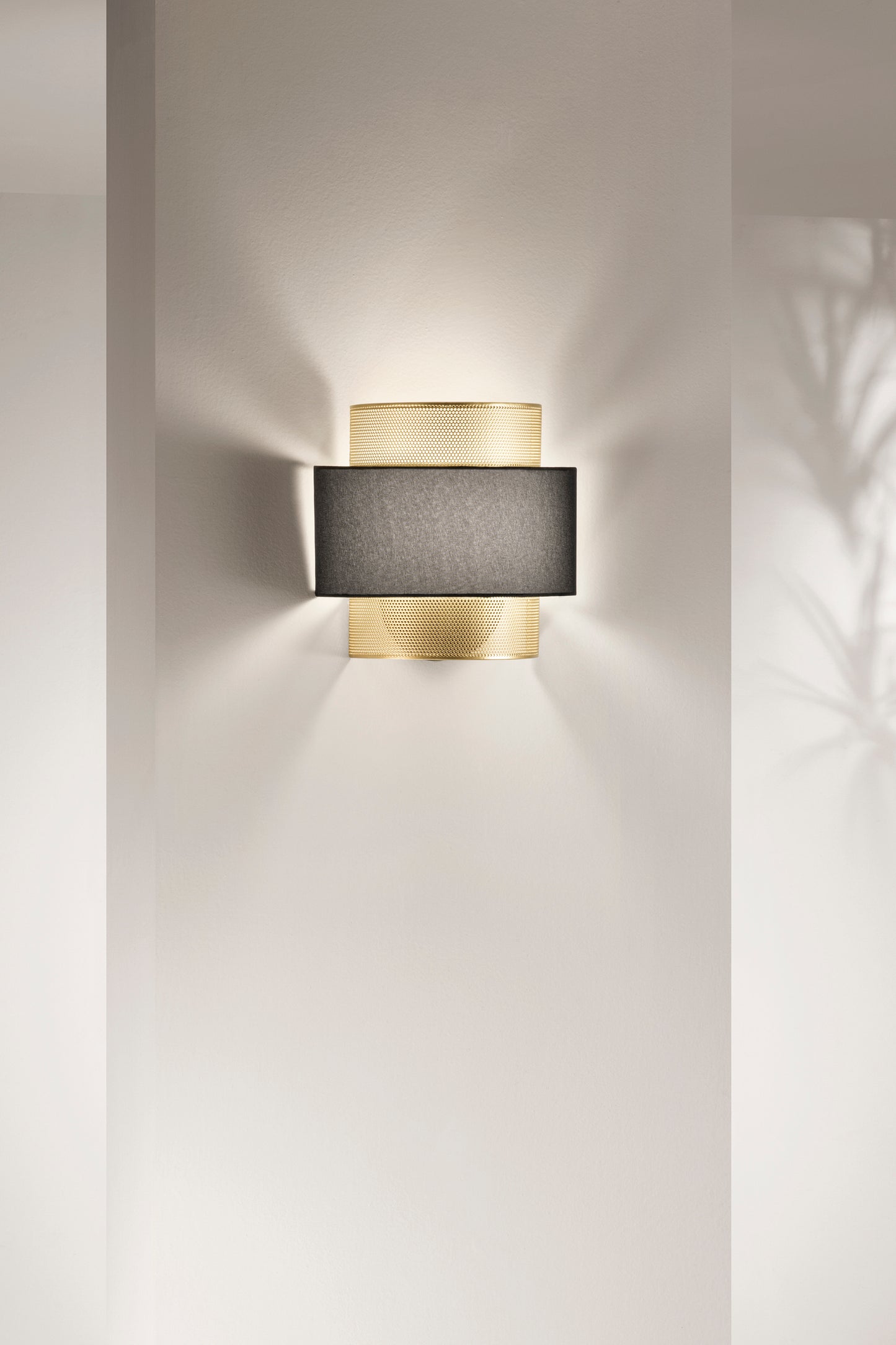 Applique LOUNGE oro e nero in metallo