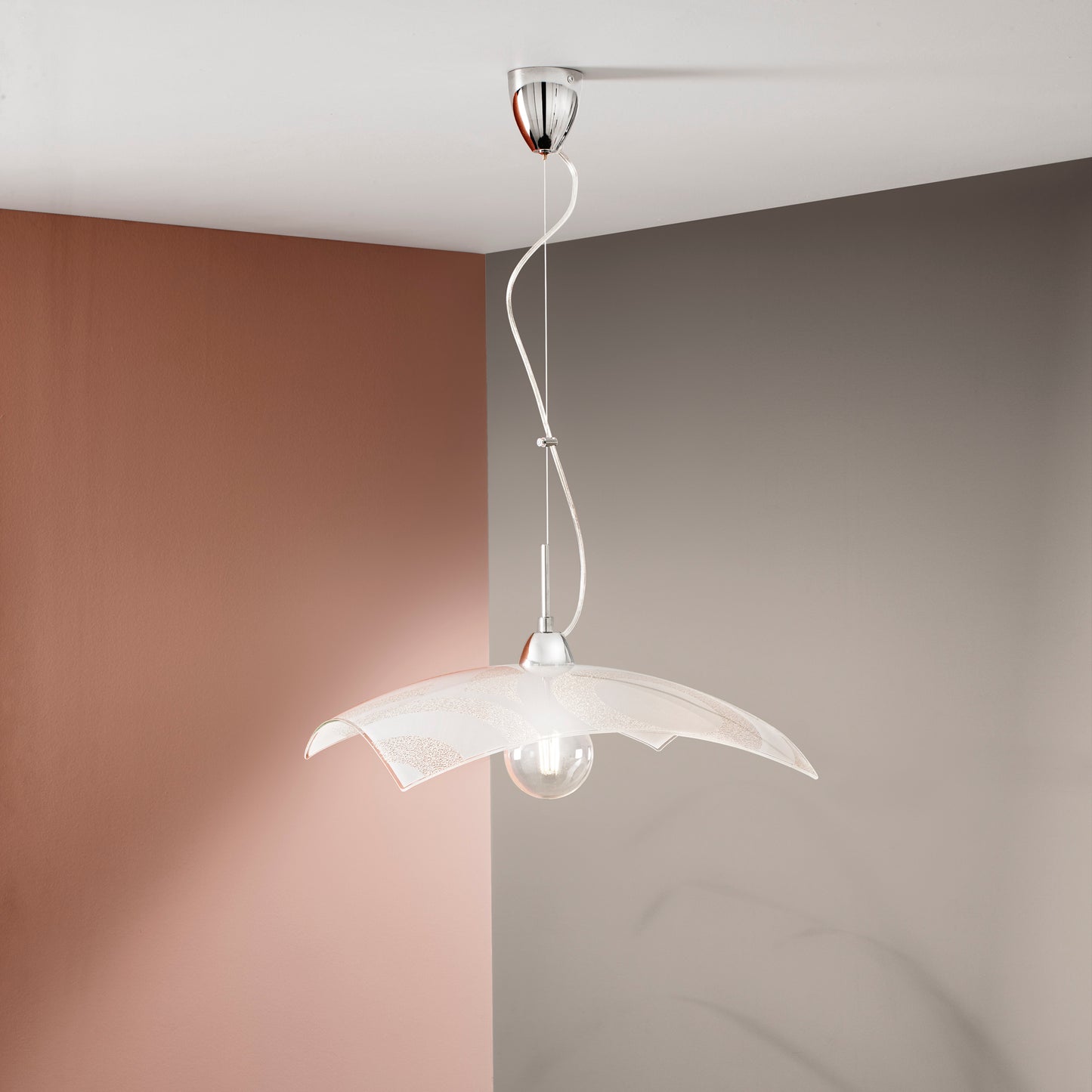 Sospensione MIRO' in vetro bianco, 1 punto luce, h110cm. diffusore quadrato 45 cm.