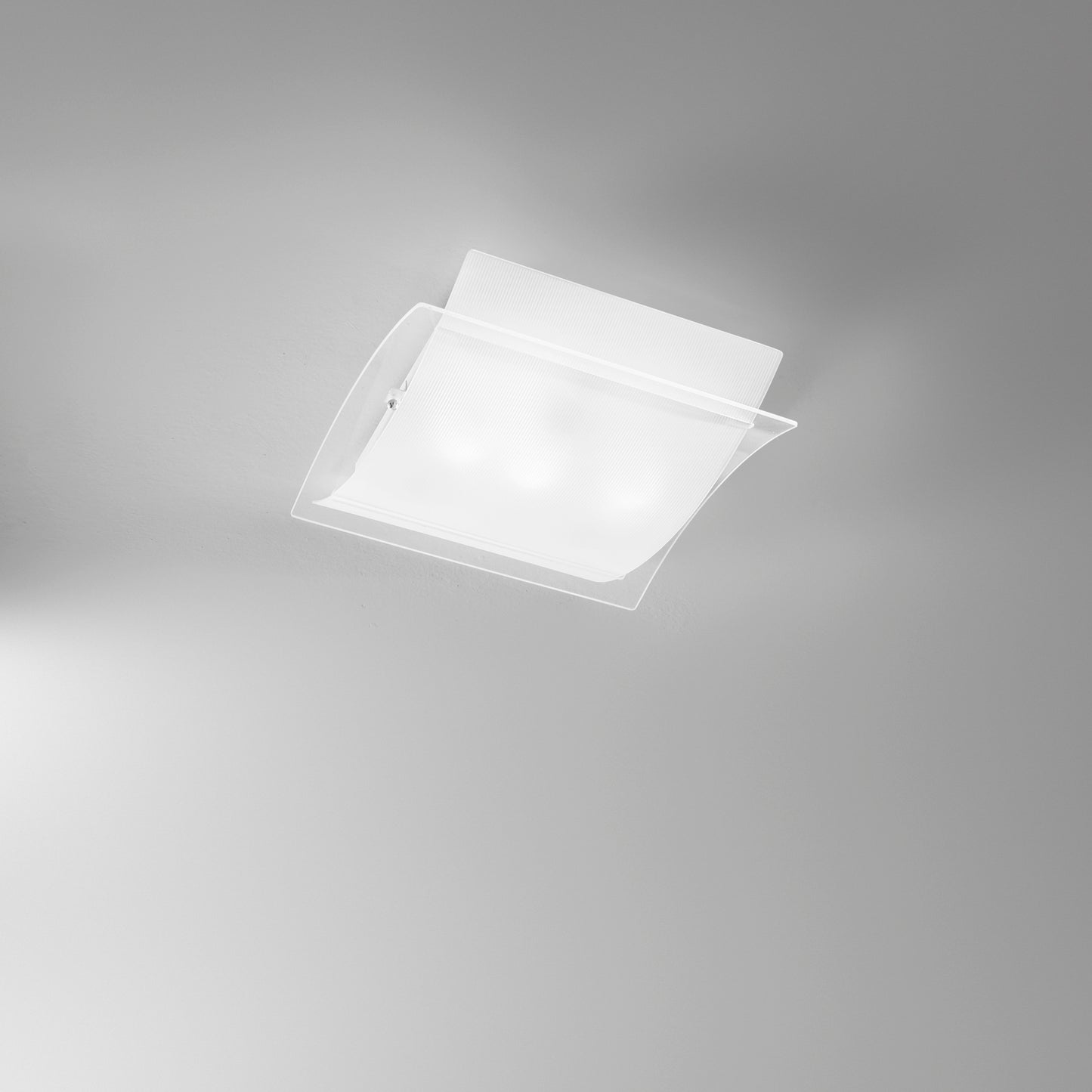 Plafoniera RIGHE in vetro bianca h35x38cm.