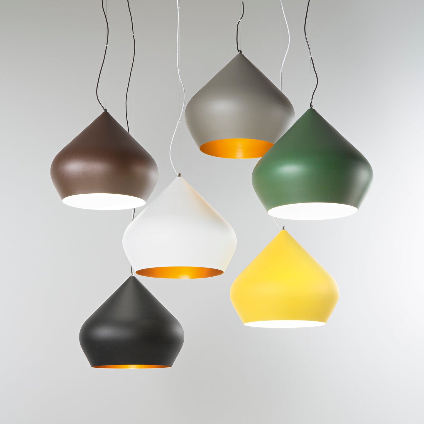 Lampadario a sospensione THOLOS in metallo bronzo con interno bianco
