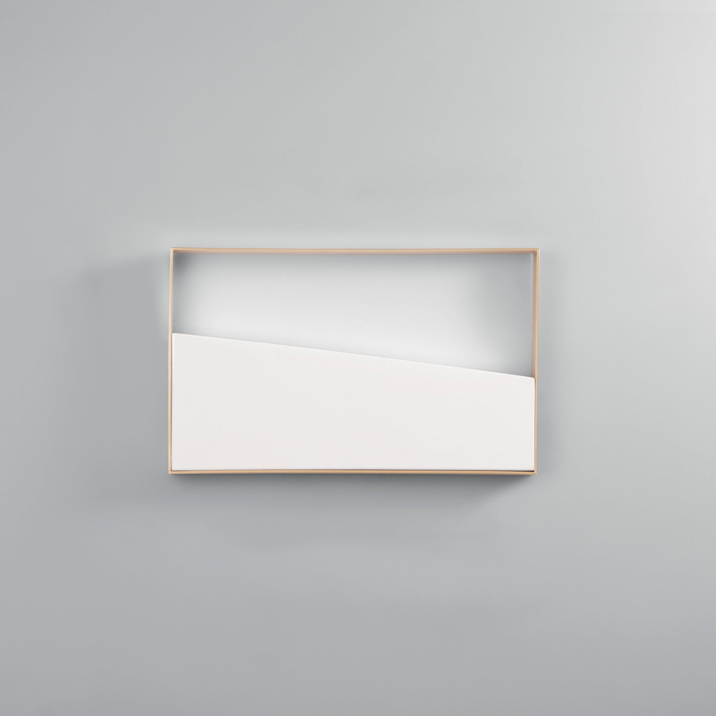 Plafoniera LED ALBA rettangolare con struttura in metallo oro e bianco, CCT, h 40x25 cm.