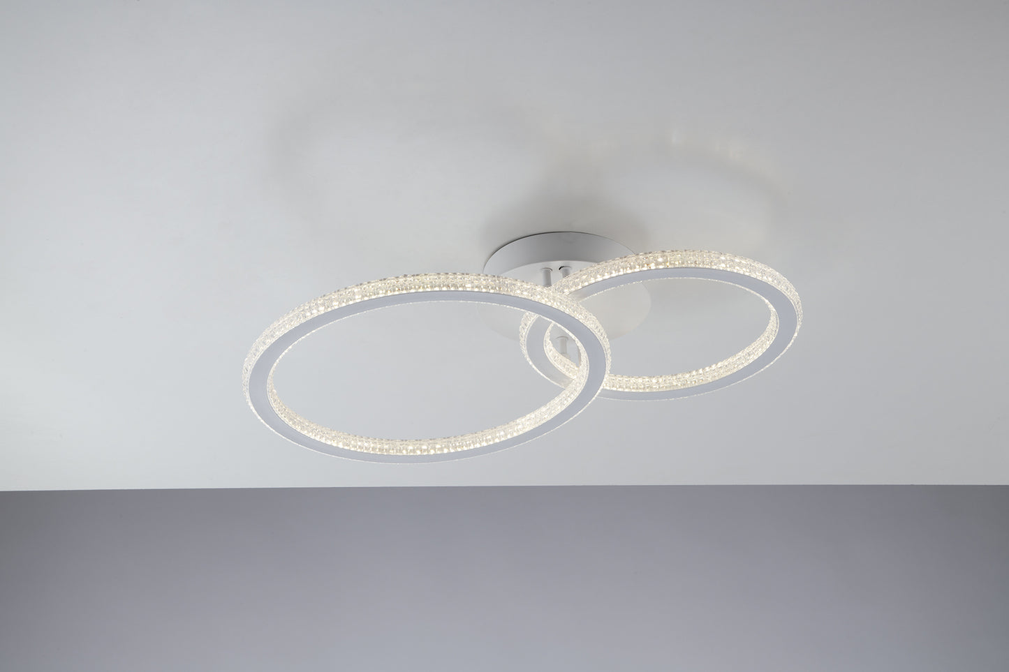 Plafoniera LED BRYANT con due diffusori diamantati 45W 4000K (luce naturale)