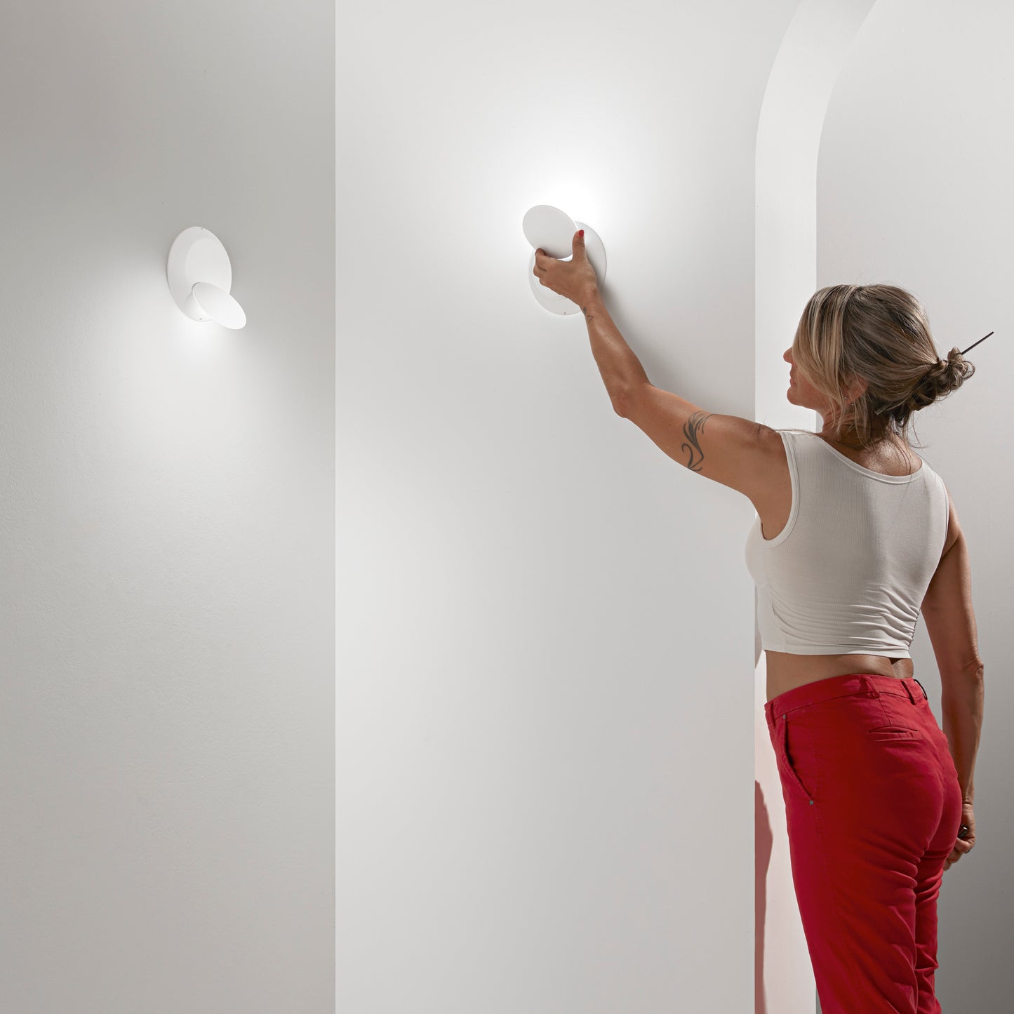 Applique LED TWILIGHT in alluminio bianco 3000K (Luce calda)