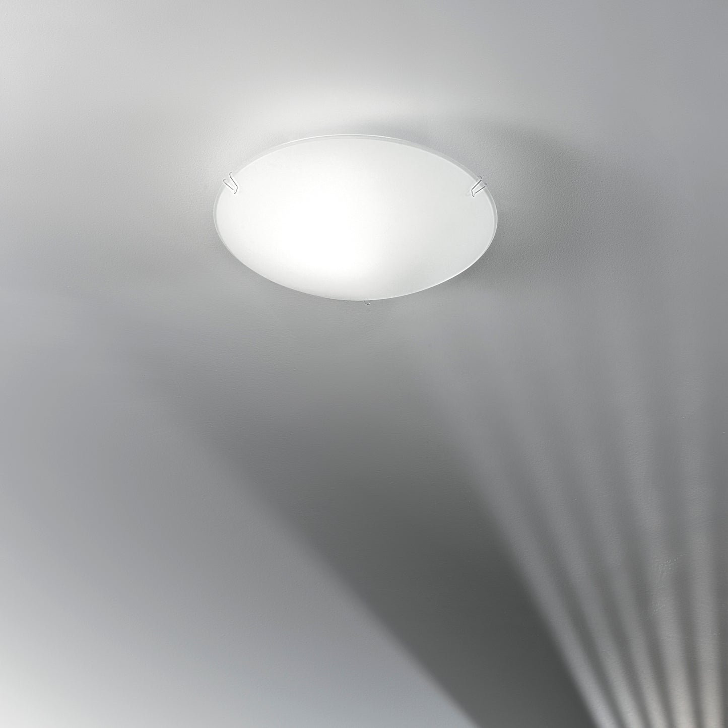 Plafoniera EGIZIA in vetro bianco 25 Ø cm.