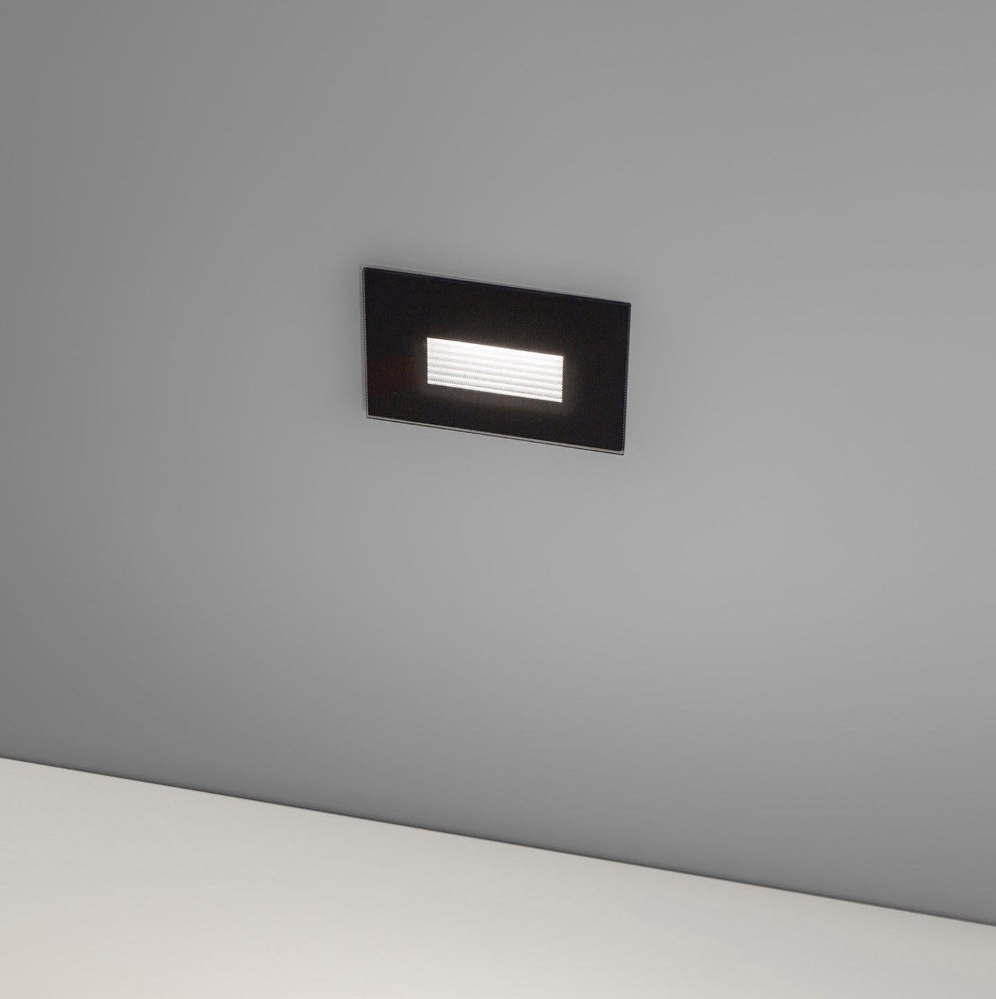 Ges2051 — Segnapasso a LED
