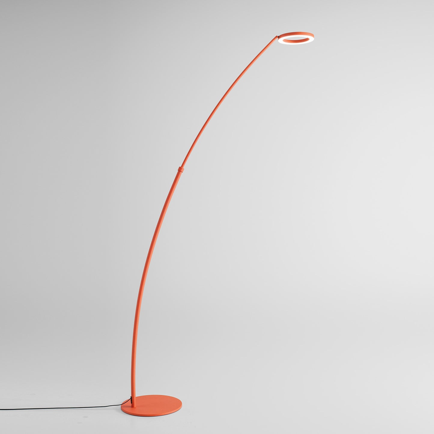 Gpia30 — Lampada da terra a LED