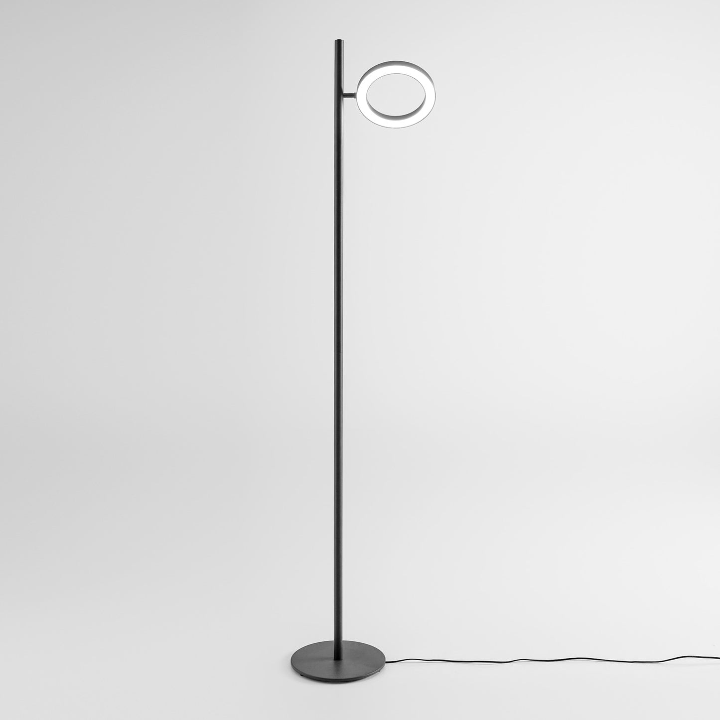 Gpin31 — Lampada da terra a LED