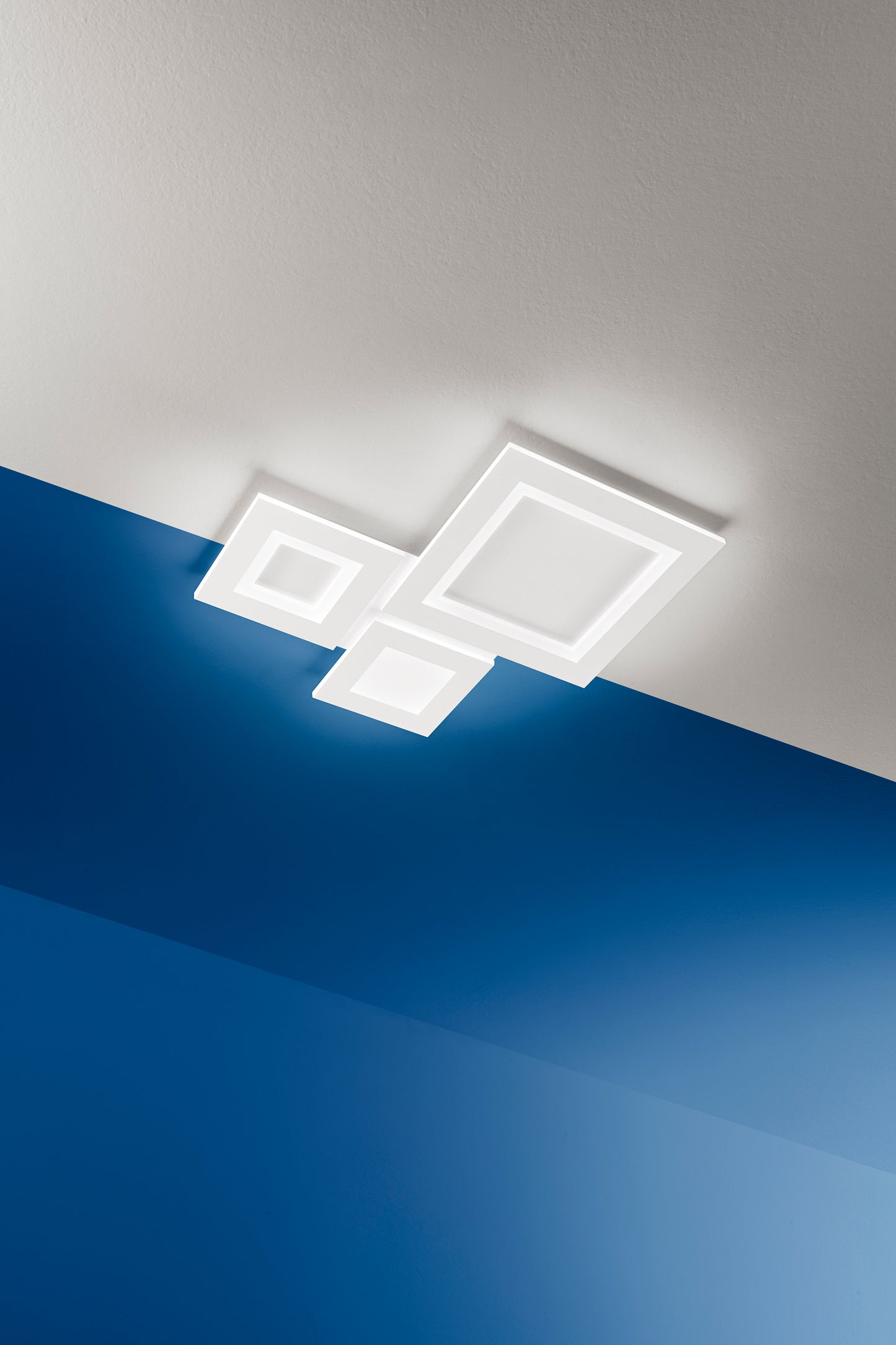 Plafoniera Albers in alluminio bianco, CCT, 62,5cm X 35cm - composizione
