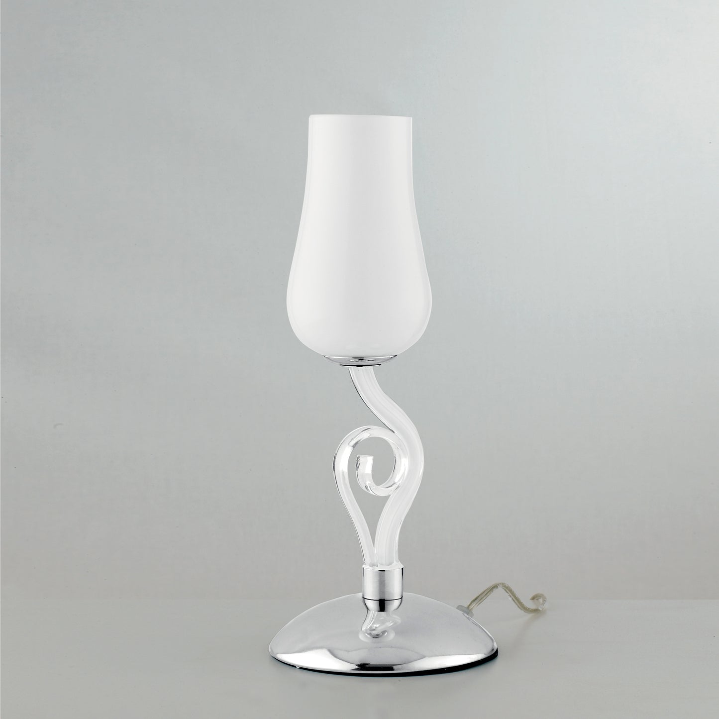 Lampada da tavolo ANGEL in vetro bianco con dettagli cromati e trasparenti 34cm, 15 cm.Ø.