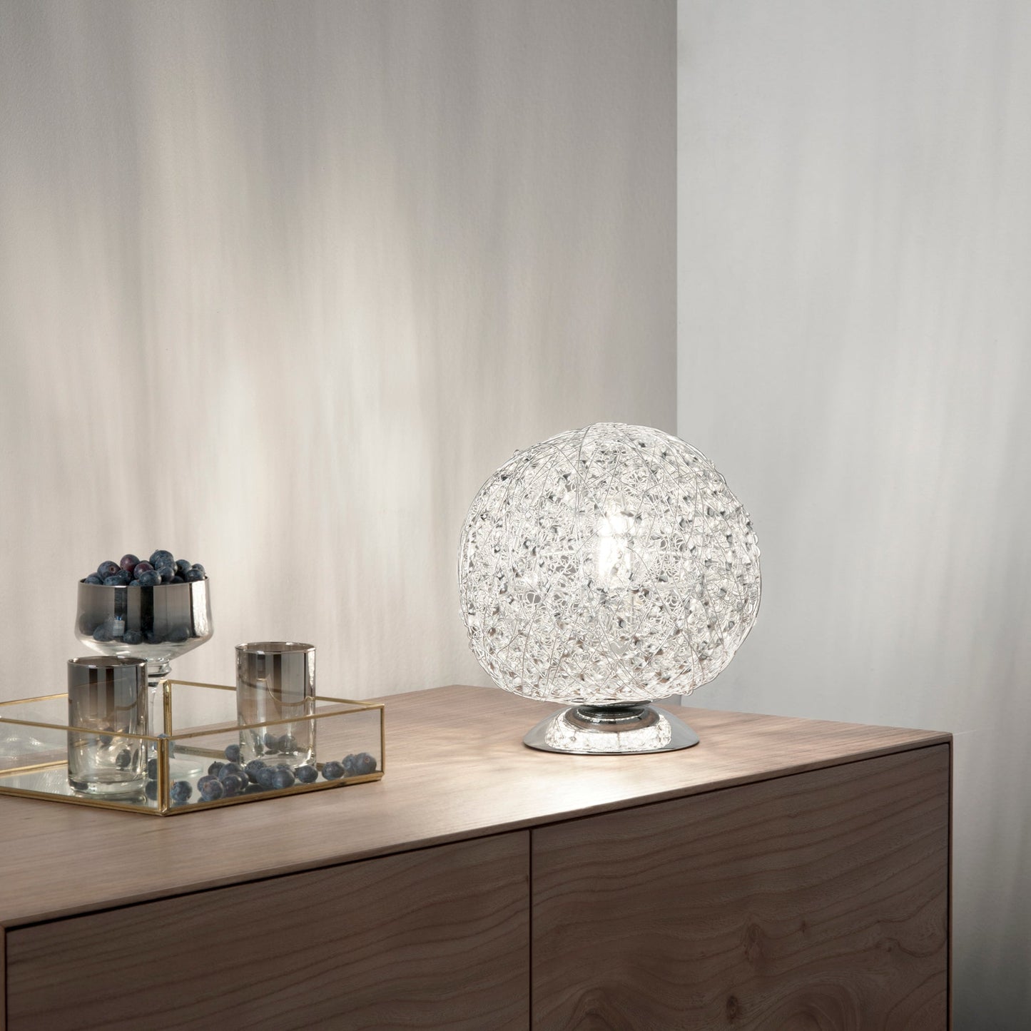 Lampada da tavolo ASTRA in alluminio cromato e cristalli
