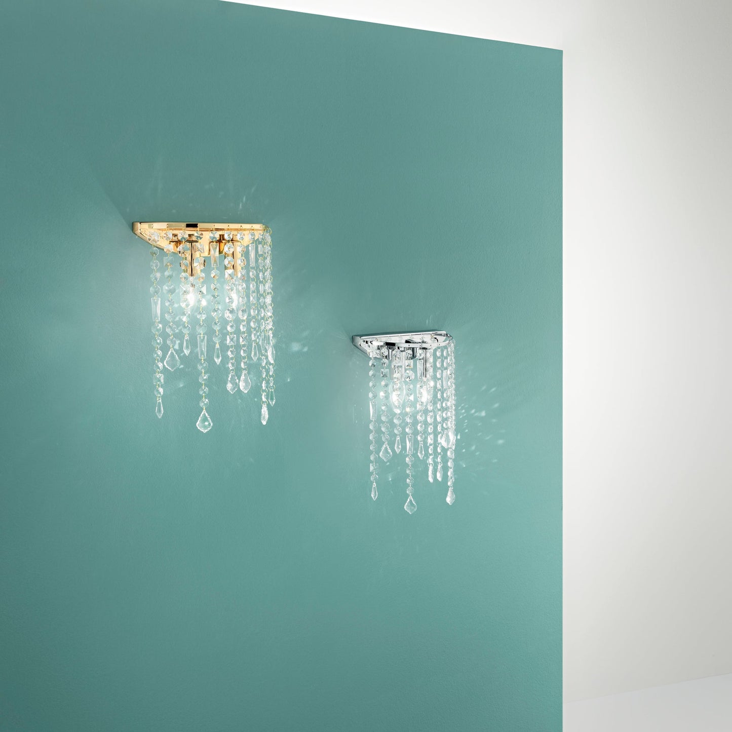 Applique BREEZE in metallo cromato con pendenti in cristallo
