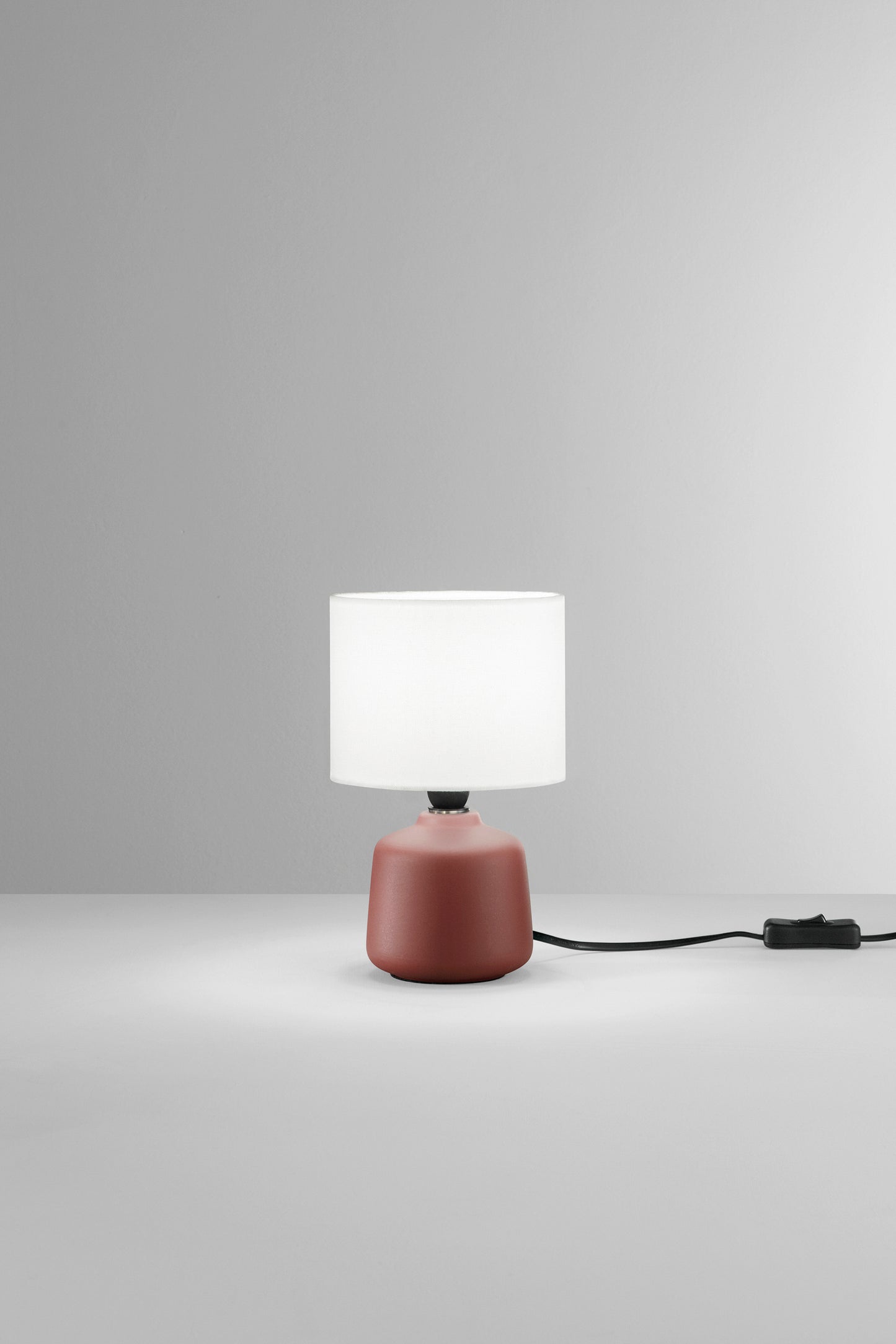 Lampada Burano con base rossa in ceramica