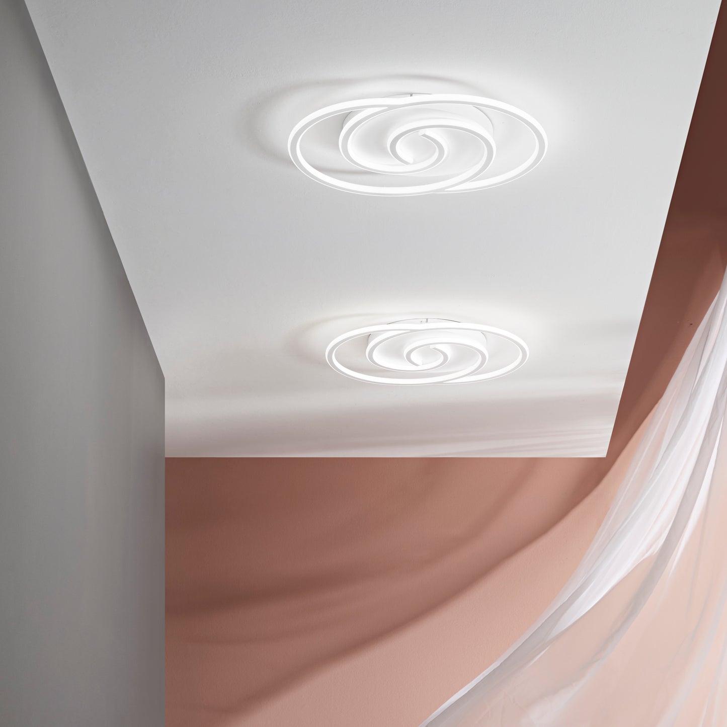 Plafoniera LED CAYMAN ovale bianca 40W con interruttore CCT