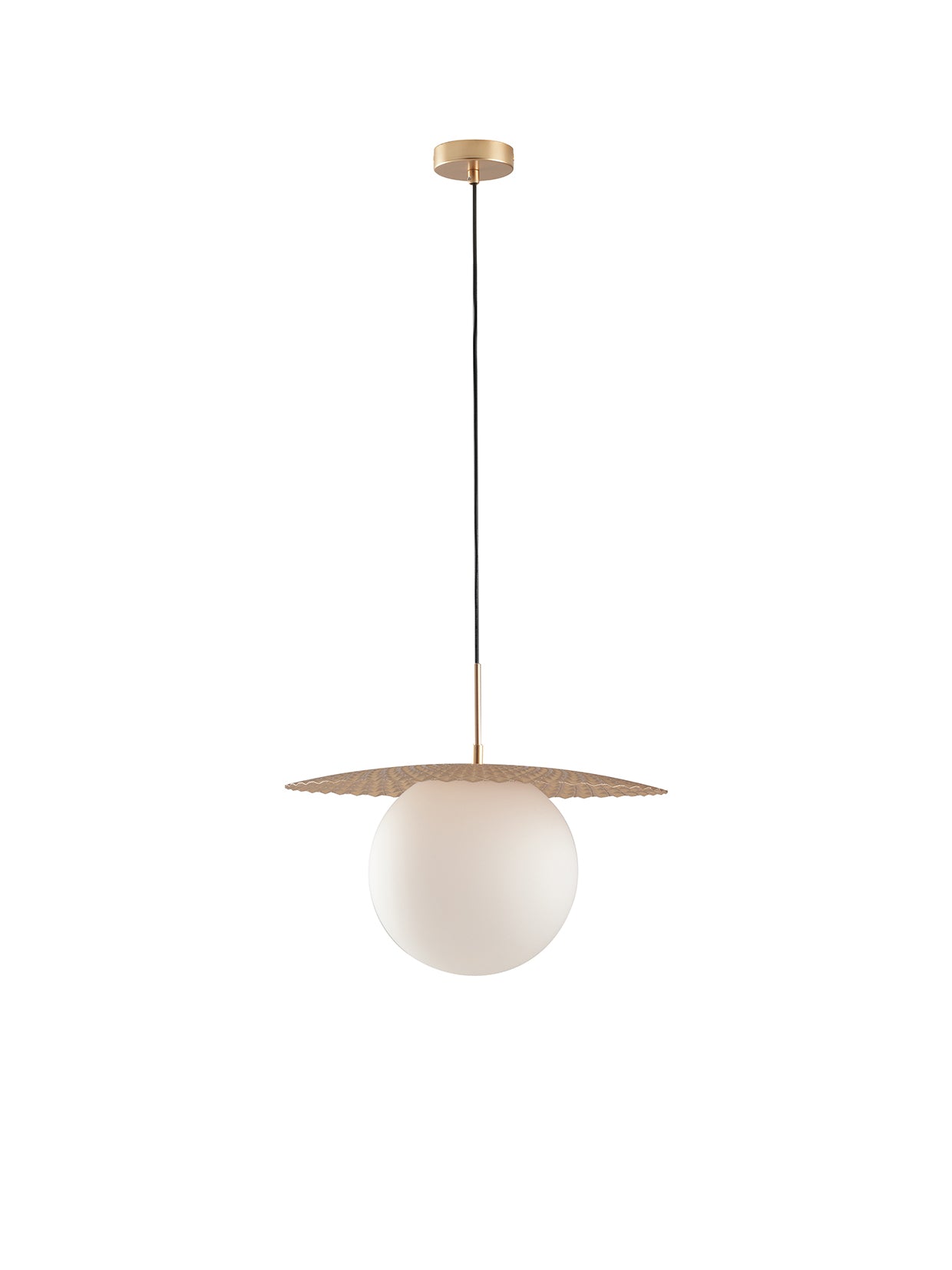 Sospensione CHAPLIN in metallo oro con diffusore in vetro bianco sigolo 45 cm Ø.