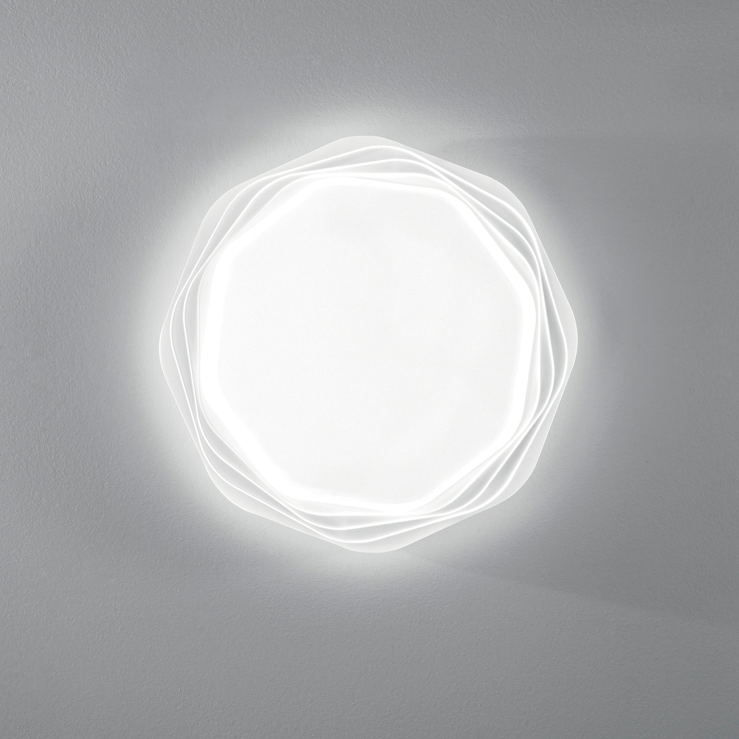 Plafoniera LED DAISY bianca con luce direzionale e retroilluminazione, telecomando e Wi-Fi - CCT - 52cm. Ø