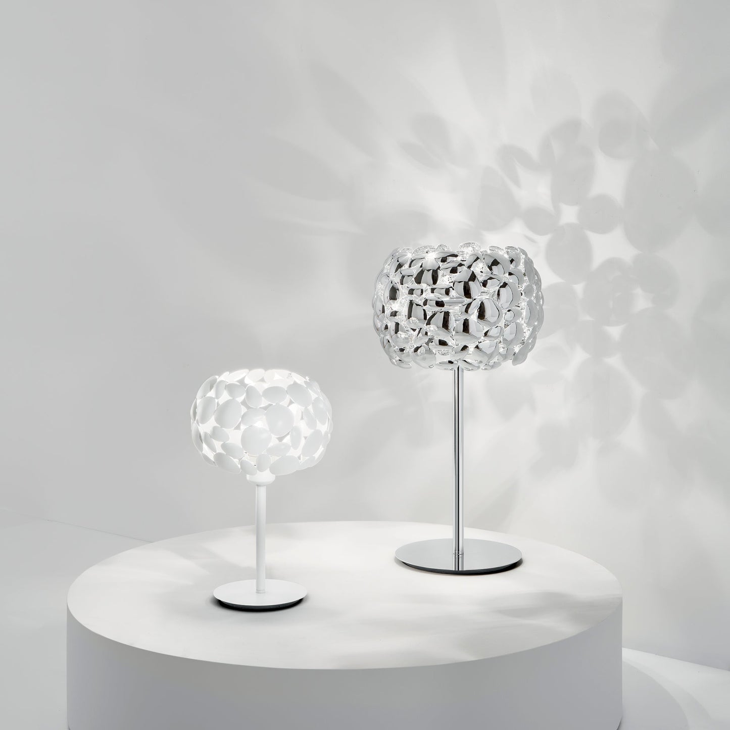 Lampada da tavolo DIONISO in metallo bianco
