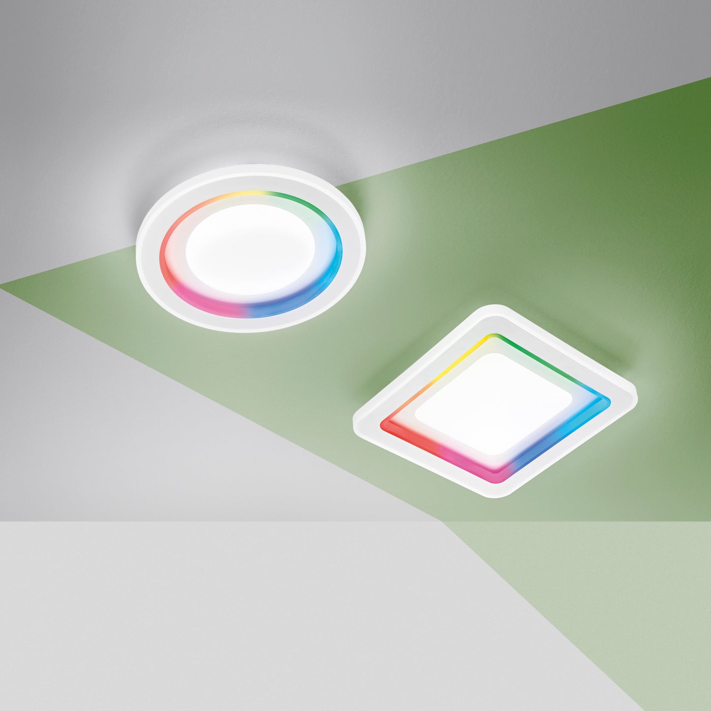 Plafoniera LED DYGITAL quadrata in metallo bianco dimmerabile CCT e RGB con telecomando