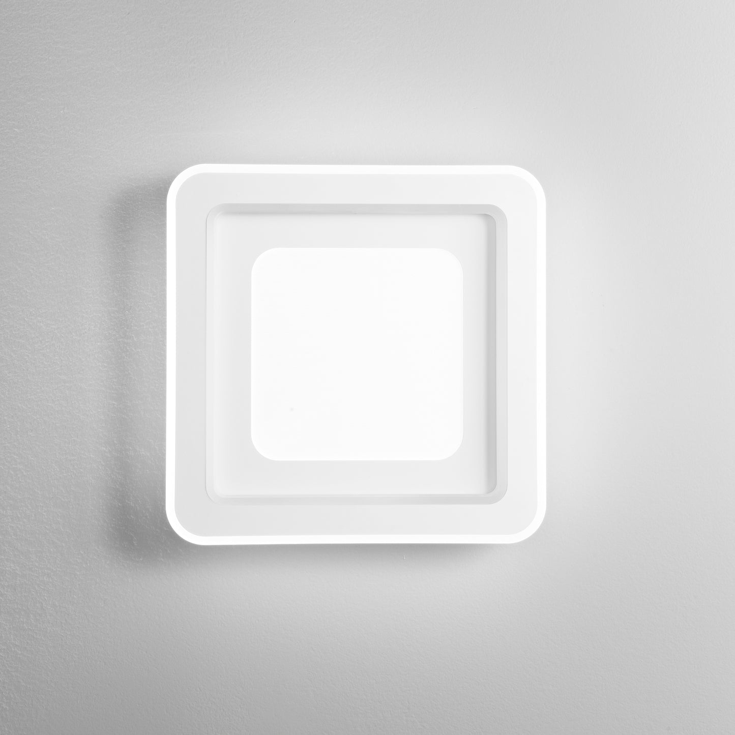 Plafoniera LED DYGITAL quadrata in metallo bianco dimmerabile CCT e RGB con telecomando