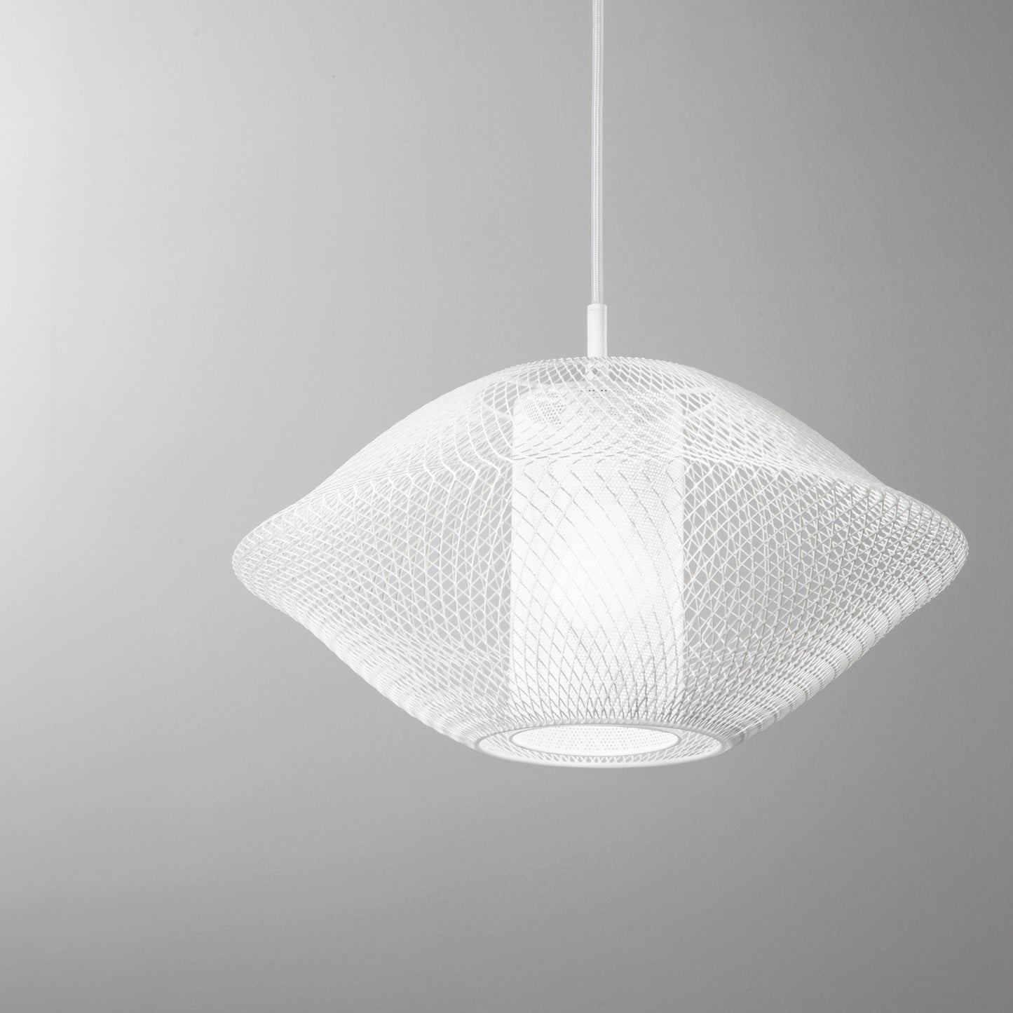 Sospensione HAREM in metallo bianco a rete con cavo in tessuto 40 cm.