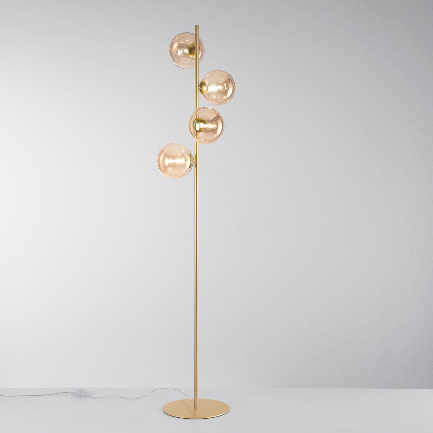 Piantana HONEY in metallo ottone con quattro diffusori in vetro champagne