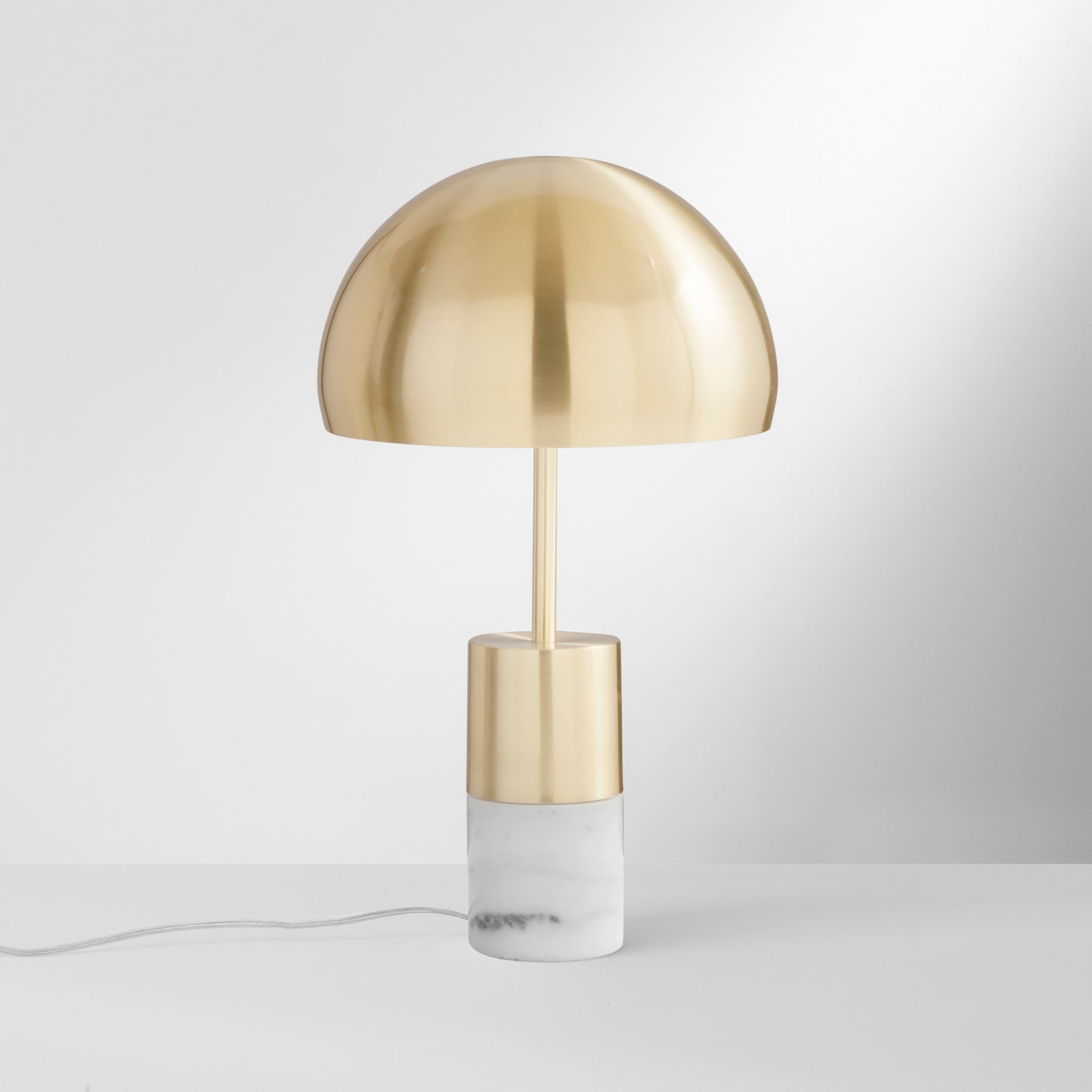 Lampada da tavolo IGEA in metallo oro con base marmo