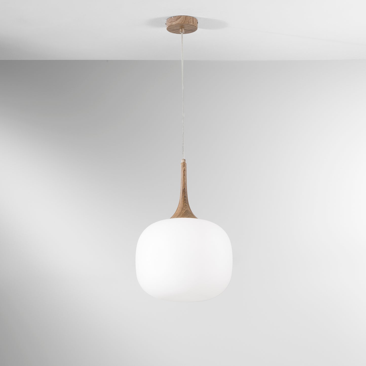 Sospensione JAIPUR in metallo color legno e diffusore in vetro bianco 30 cm. Ø