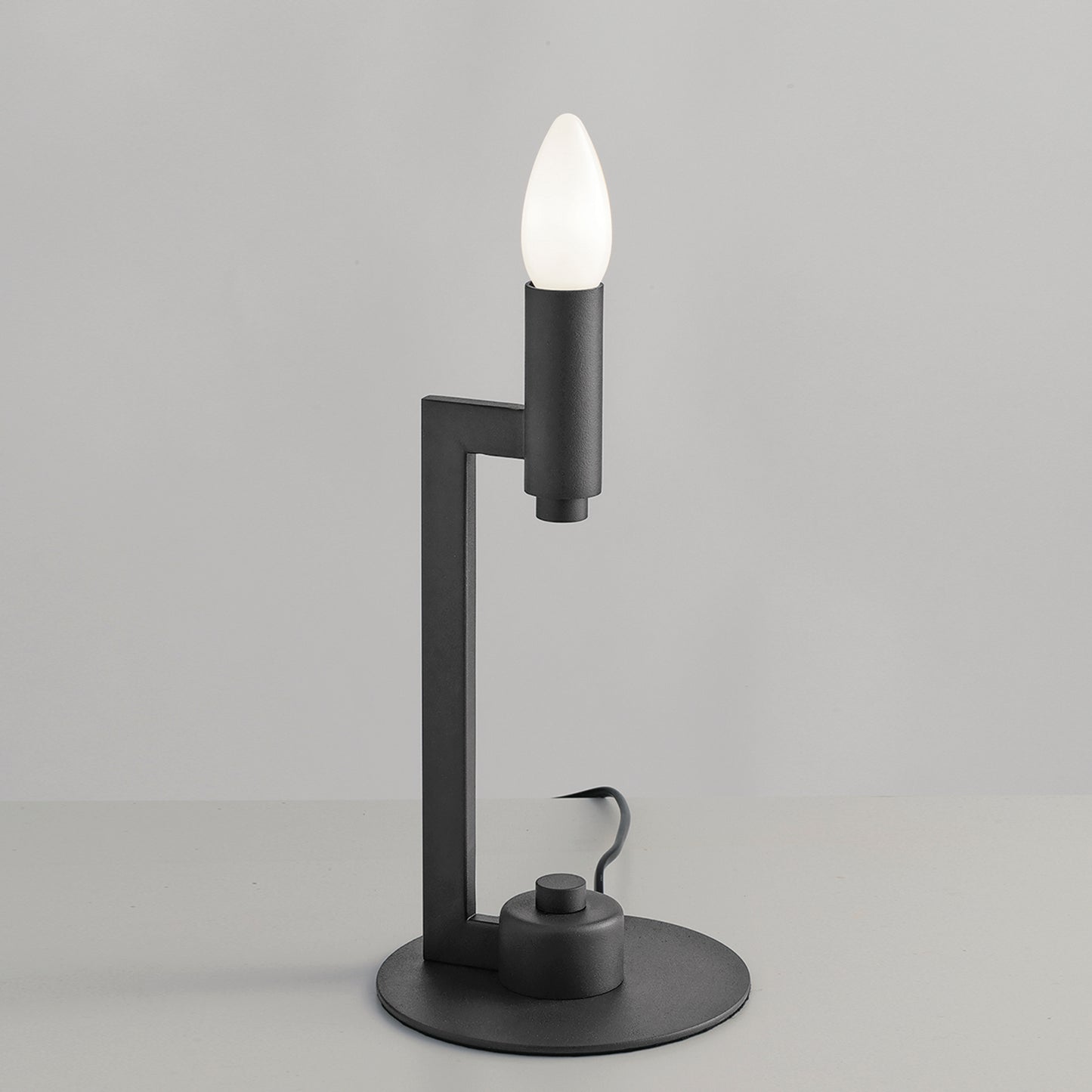 Lampada da tavolo KAROL in metallo grigio