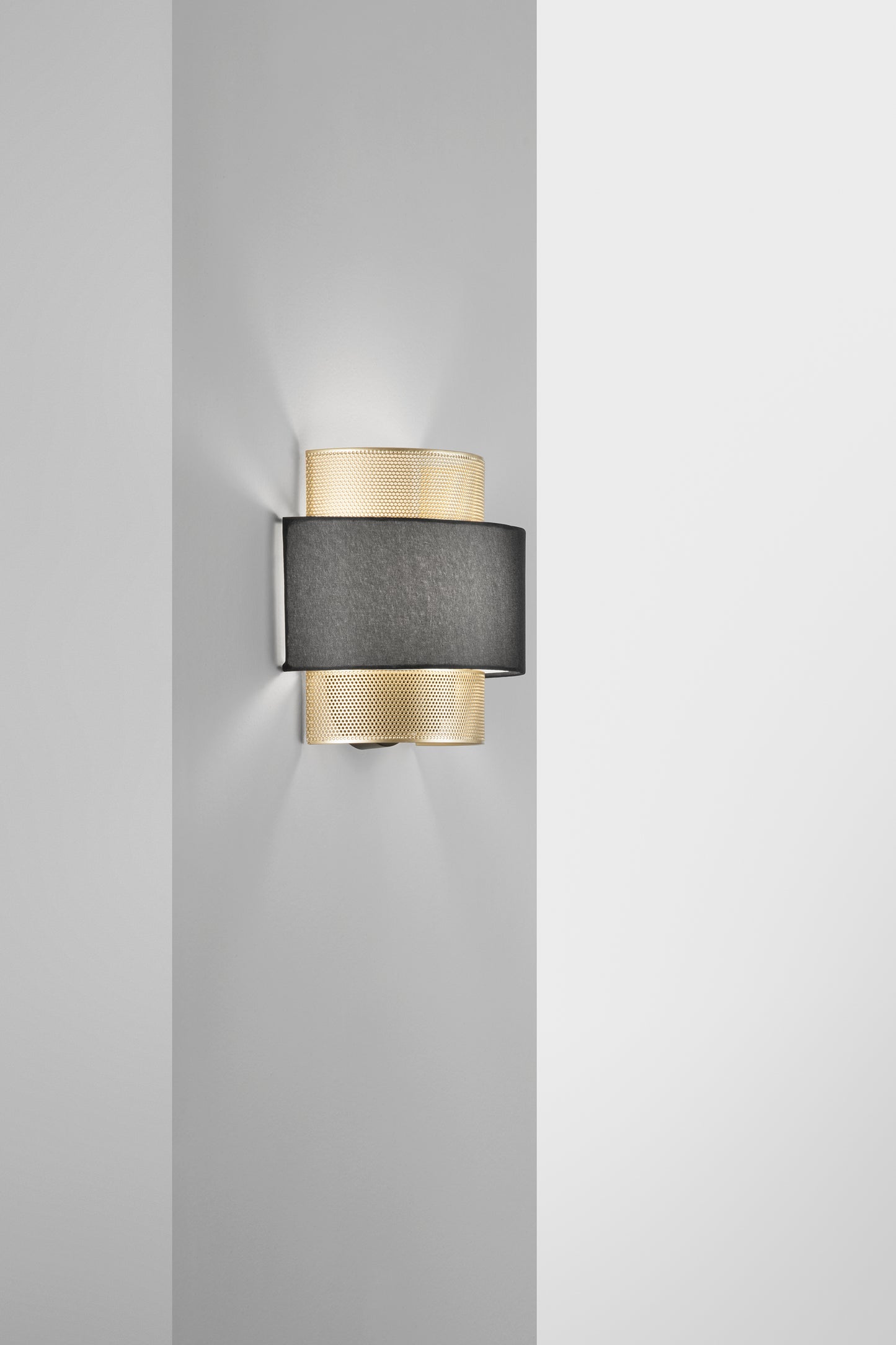 Applique LOUNGE oro e nero in metallo