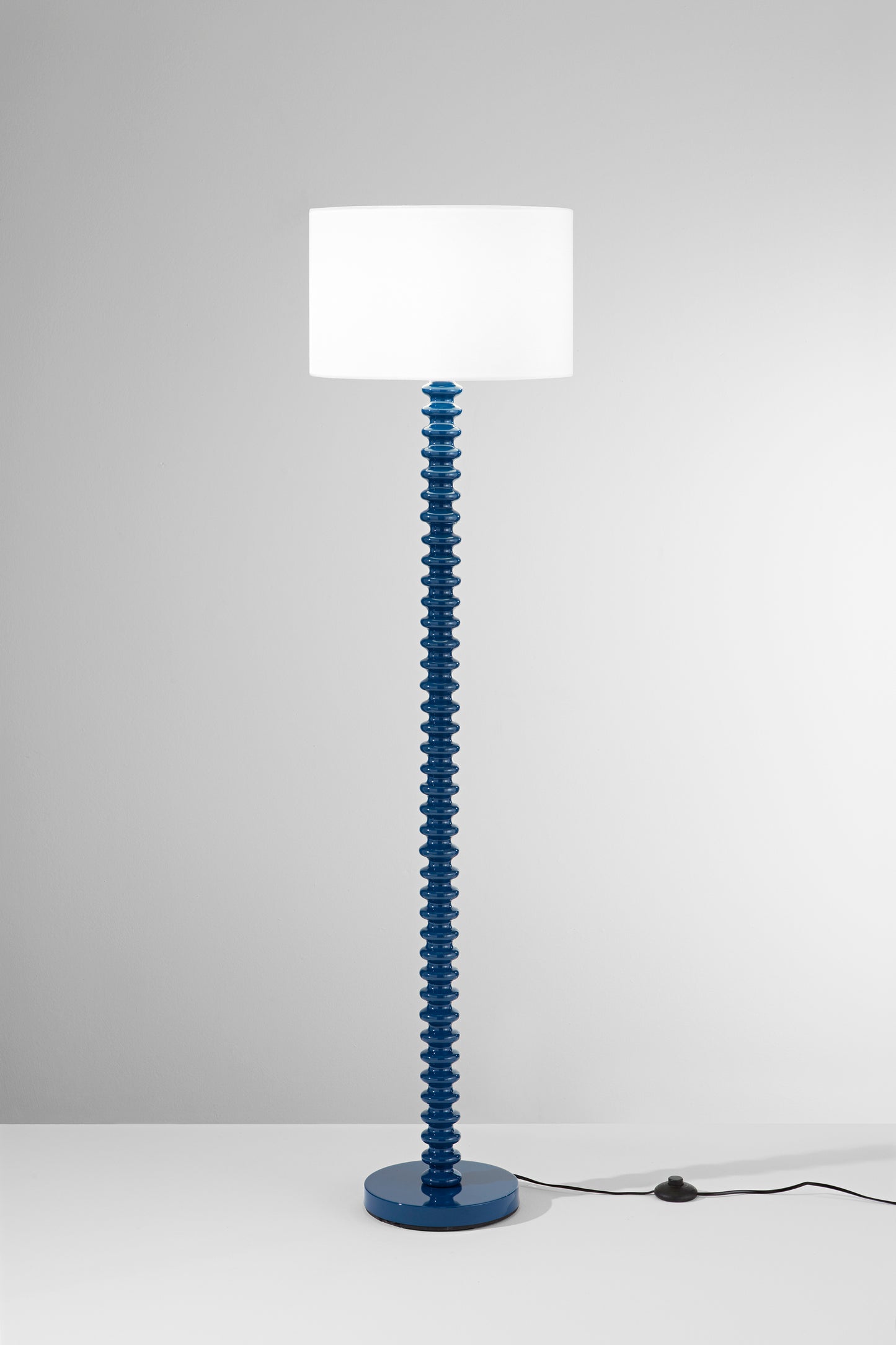 Pianana SULTAN con base in metallo blu e paralume in tessuto