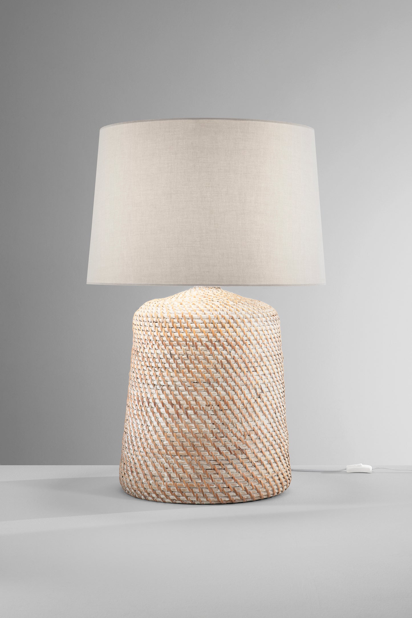 Lume THONET in rattan