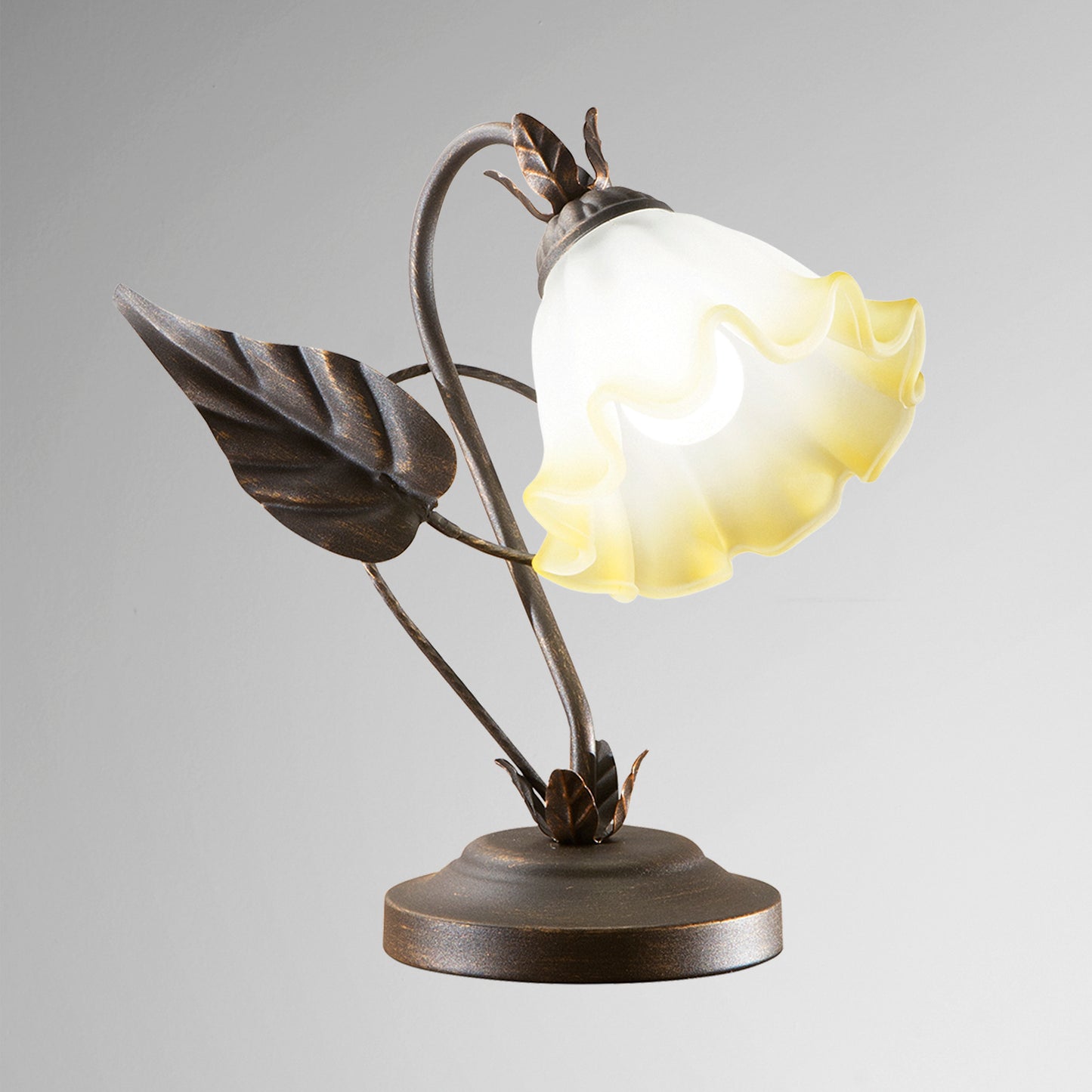 Lampada da tavolo TRISTANO in metallo marrone con diffusore in vetro