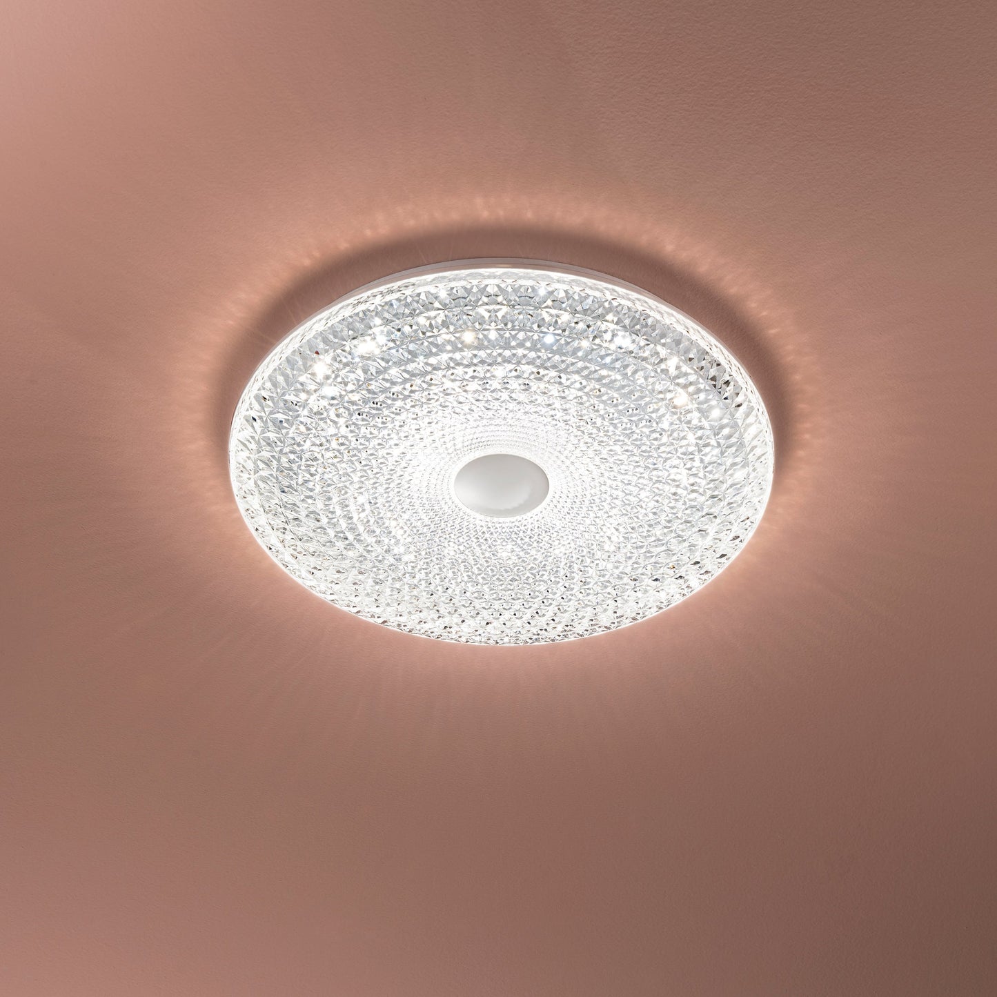 Plafoniera LED UNIKA bianca effetto diamantato, CCT con memory function, telecomando incluso e connessione Wi-Fi, Ø 49,5cm.