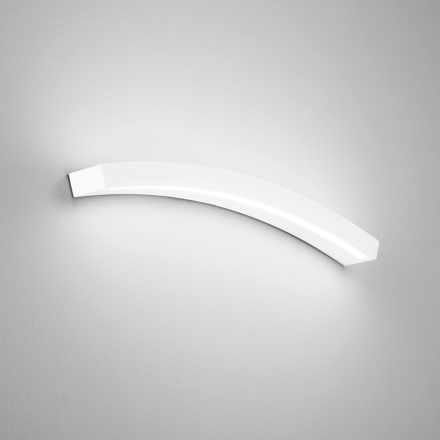 Applique LED ALOHA in gesso verniciabile, switcg luce calda e naturale, 80 cm.