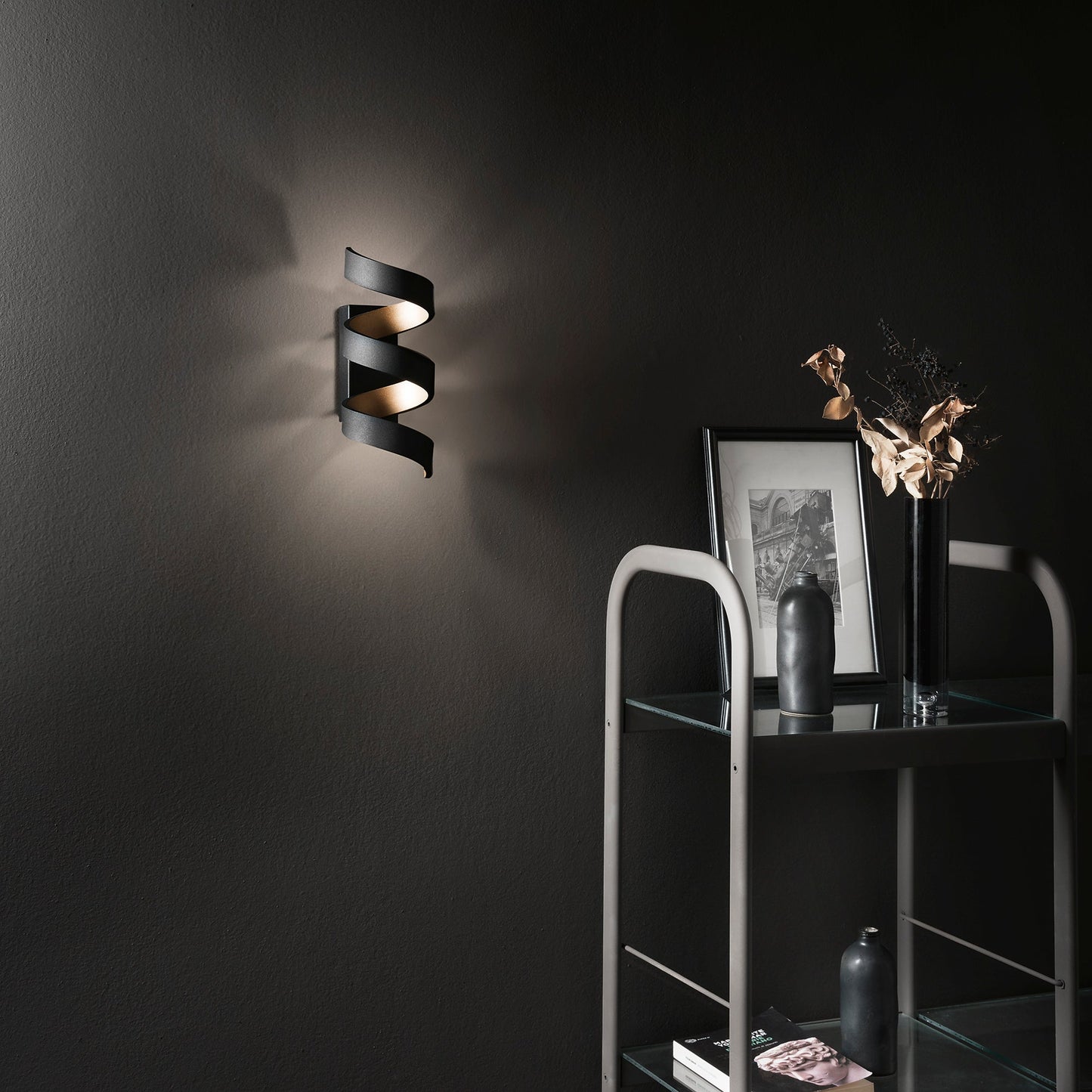 Applique LED HELIX in alluminio nera e oro 3000K (Luce calda)