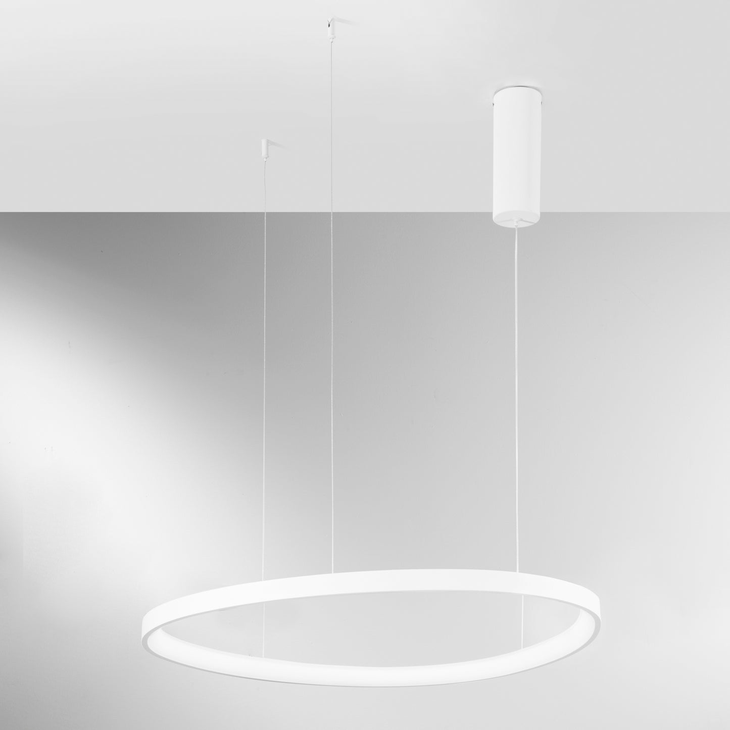 Sospensione LED KLAPTON in alluminio bianco, cavo regolabile, CCT, h150cm. Ø 85 cm.