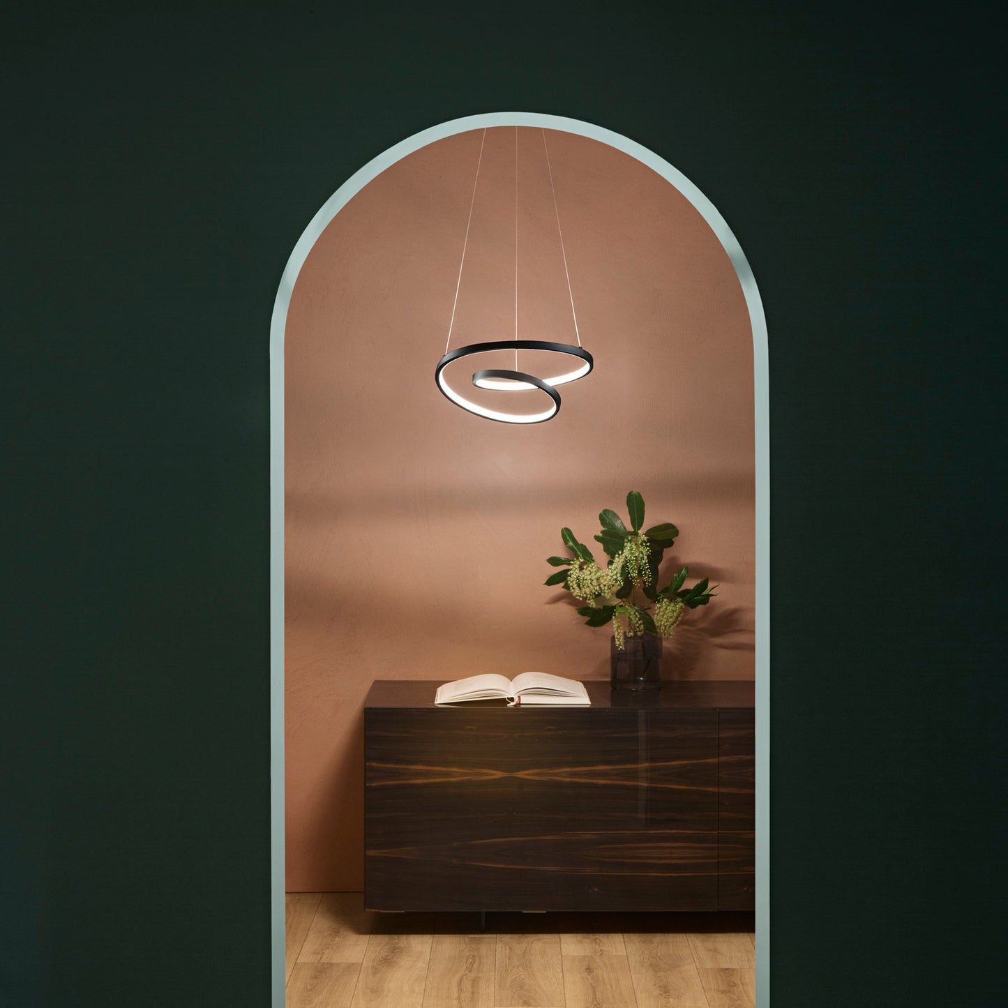 Sospensione LED LIEVE in alluminio nero, CCT, h 130cm. Ø 40cm.