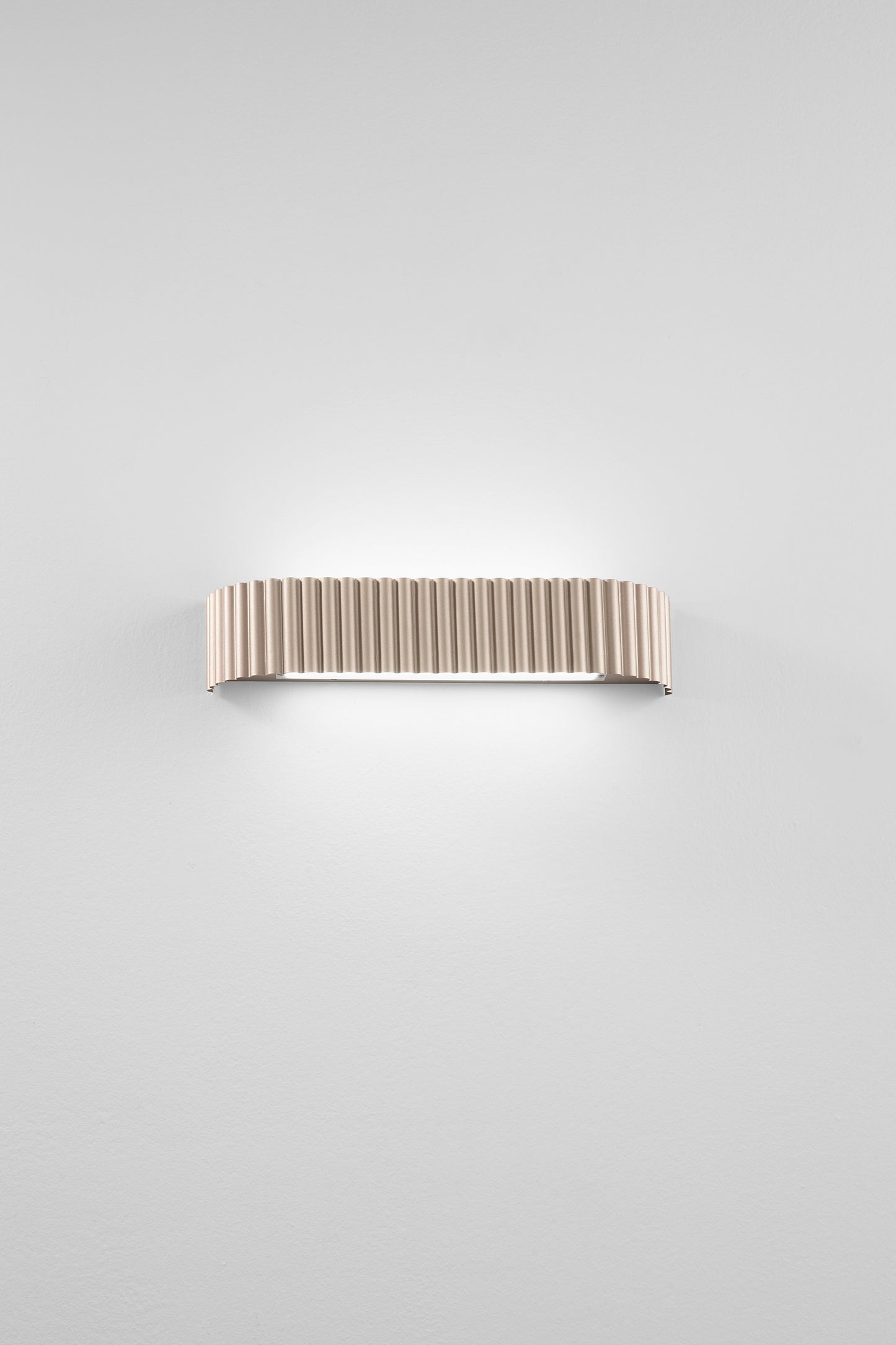 Applique LED NIKE oro in metallo, CCT