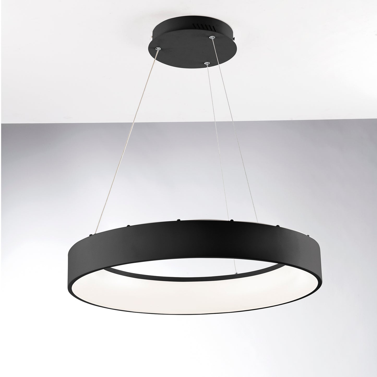 Sospensione LED NOAH nera in alluminio, CCT Ø 60 cm.