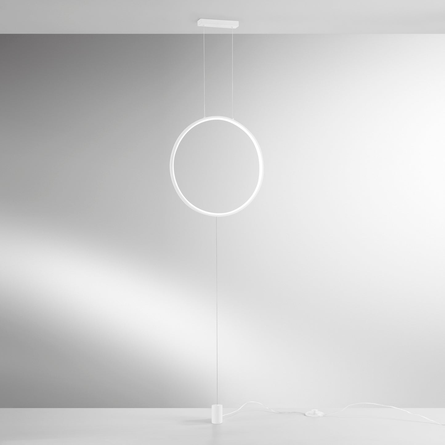 Piantana a sopensione LED PORTAL in metallo bianco, CCT