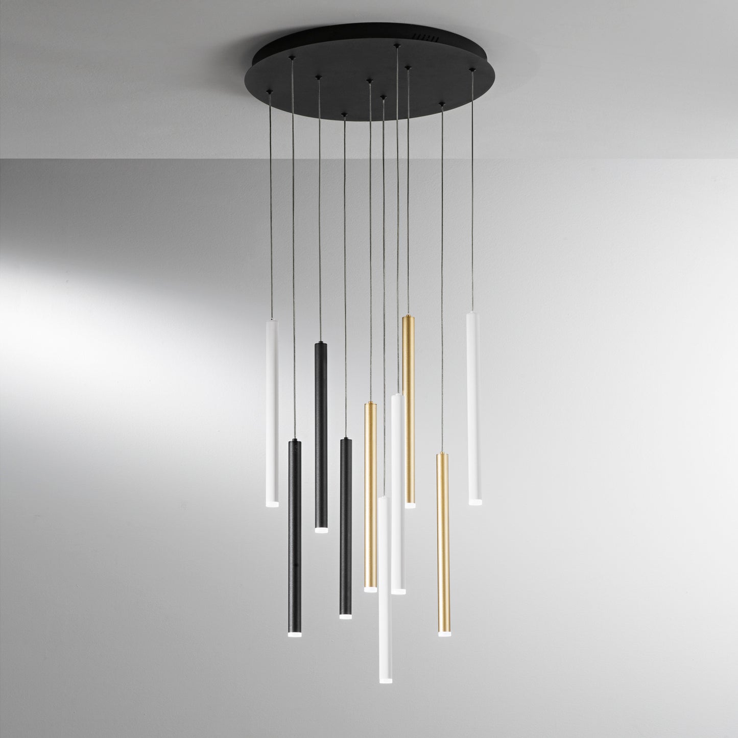 Sospensione LED PYPE a 10 pendenti multicolore, CCT