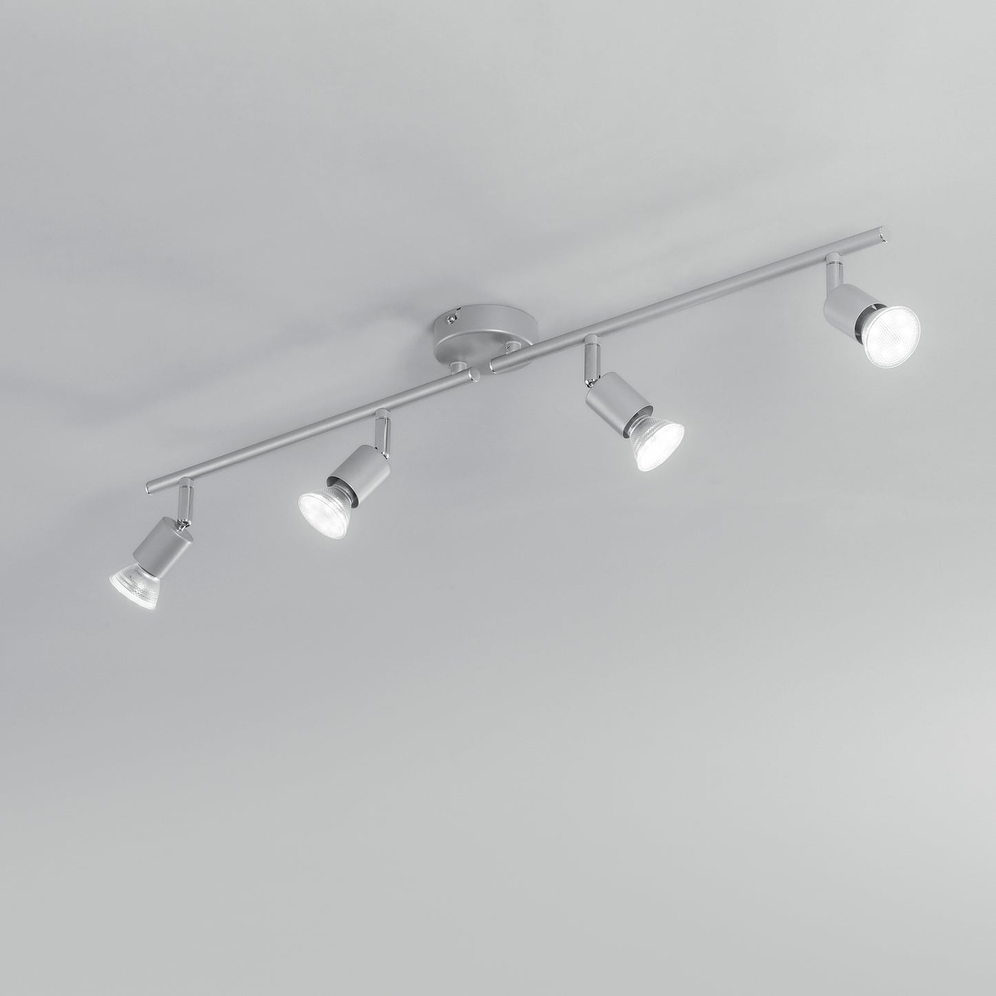 Spot COOPER in metallo argento con 4 diffusori orientabili e lampadine incluse